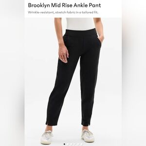 Athleta | Brooklyn Mid Rise Ankle Pant | Black | 12